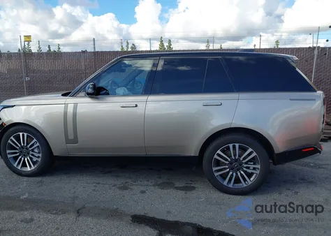 2023 Land Rover Range Rover P530 Se from USA, damaged, VIN SALKP9E74PA053053